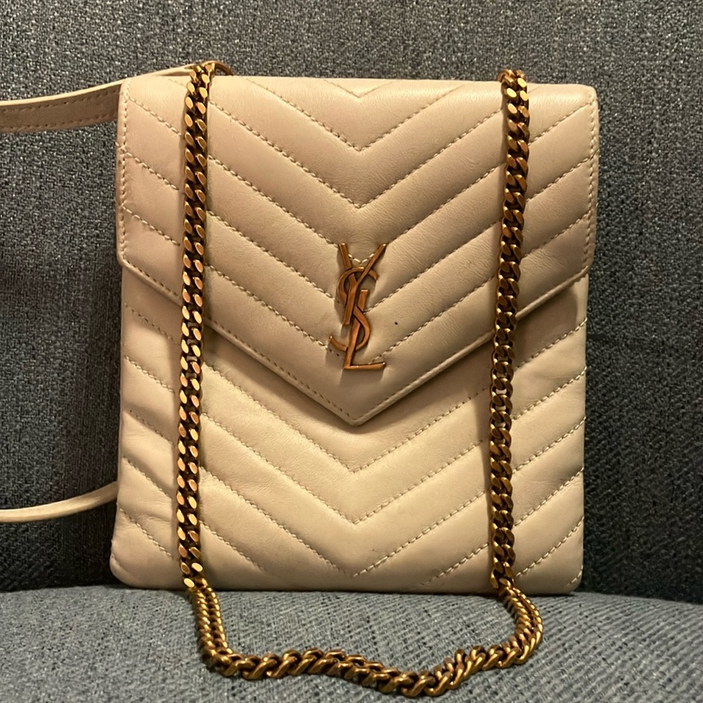 Double Flap Bag in quilted lambskin in blanc vintage